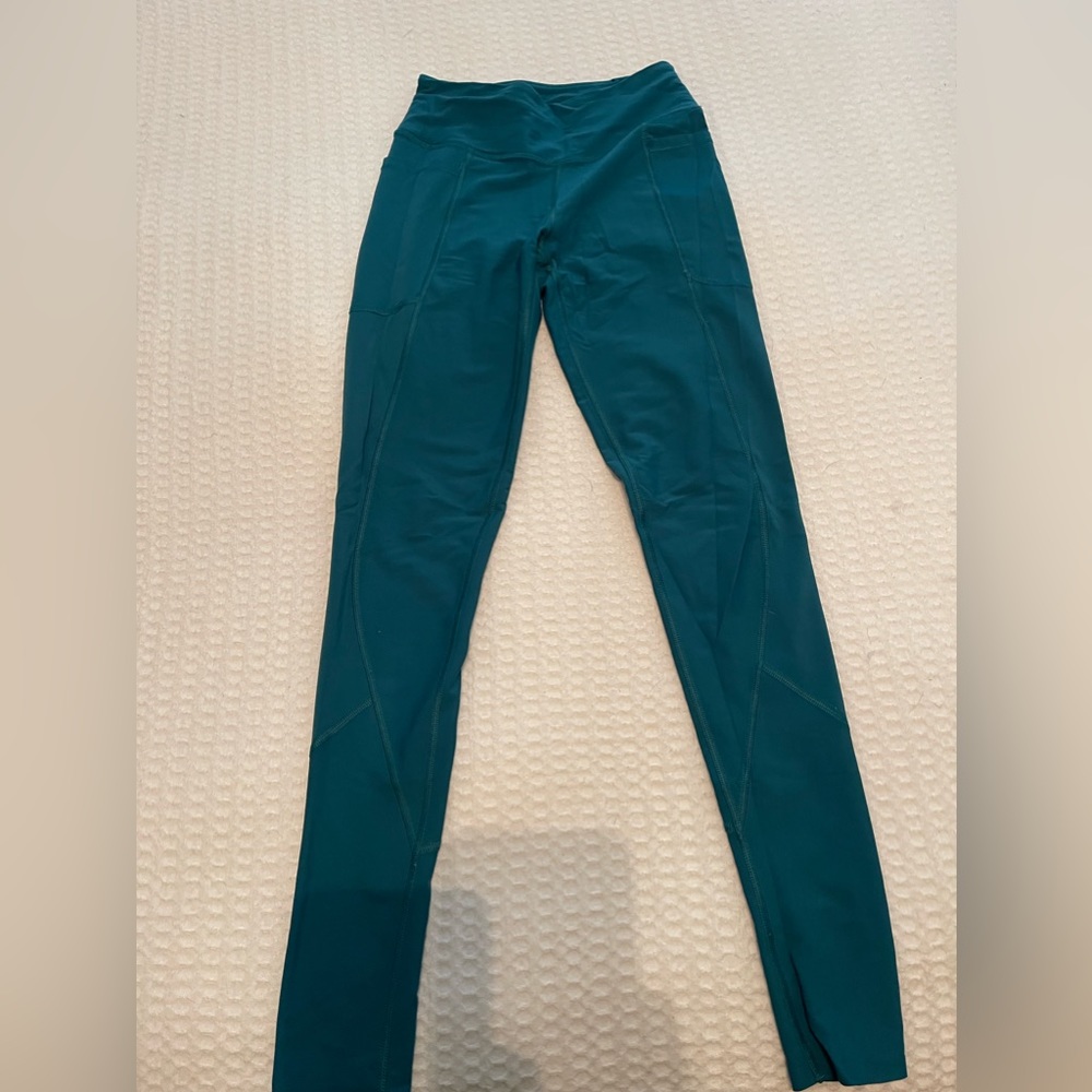 Turquoise Victoria’s Secret leggings